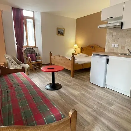 Studio 101 Dans Un 3 Etoiles Entierement Renove Apartment *