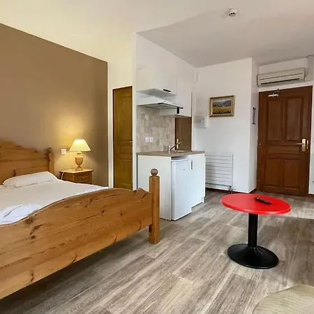 Studio 101 Dans Un 3 Etoiles Entierement Renove Apartment